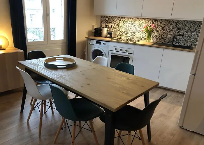 Joli Appartement Le Gutenberg T2 4P Quartier Mirabeau Proche Gare